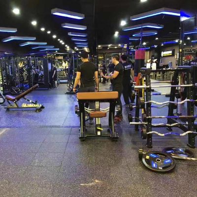 ভালো দাম ওয়াটার প্রুফ এসবিআর রাবার ফ্লোরিং ম্যাট পরিবেশ বান্ধব অনলাইন