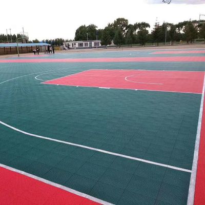 ভালো দাম 15 মিমি বেধ পিপি টাইলস স্পোর্টস মেঝে সহজ সমাবেশ এবং দীর্ঘস্থায়ী কর্মক্ষমতা অনলাইন