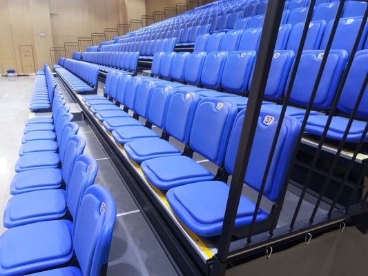 200 - 500 জনের ধারণক্ষমতা সহ সিলভার প্রসারিত ব্লিচারের আসন