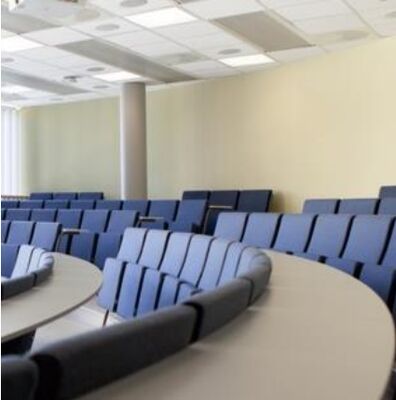 ভালো দাম বাণিজ্যিক গ্রেড নির্মাণ আধুনিক থিয়েটার আসন ভাঁজ আসন ক্ষমতা অডিটোরিয়াম জন্য Ergonomic নকশা অনলাইন